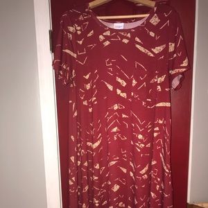 Size L Carly in good used condition from Lula Roe.